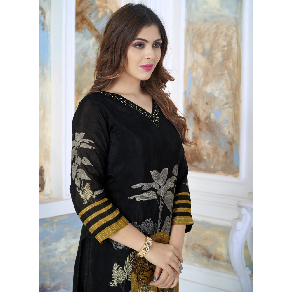 Women's Pure Chinnon Blend Kurta Pant with Dupatta Set (Pack of 1)