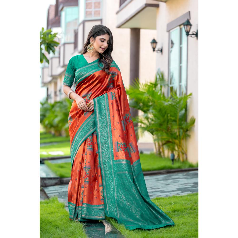 Women's Kanjivaram Silk Banarasi Zari Design Saree With Blouse Piece (Pack of 1)