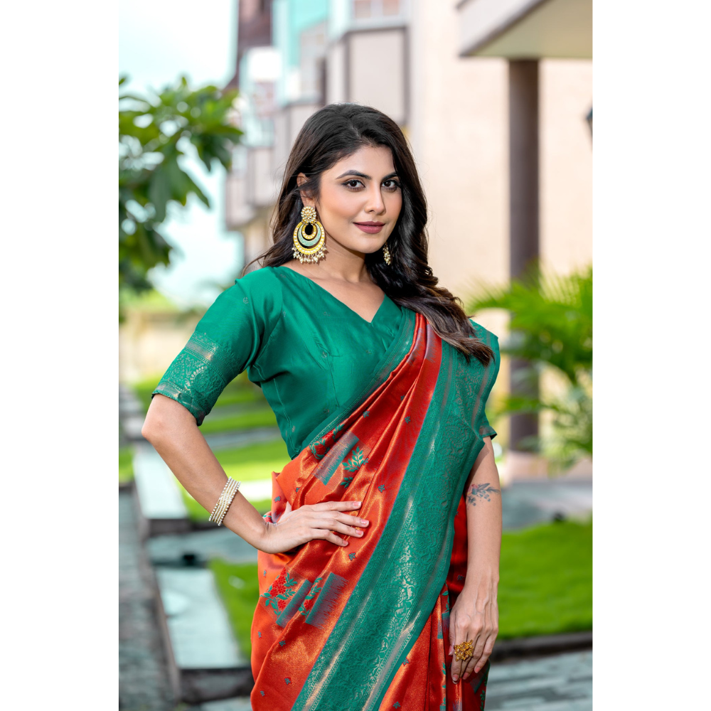 Women's Kanjivaram Silk Banarasi Zari Design Saree With Blouse Piece (Pack of 1)