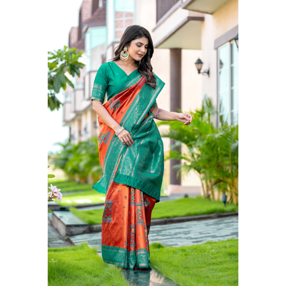 Women's Kanjivaram Silk Banarasi Zari Design Saree With Blouse Piece (Pack of 1)