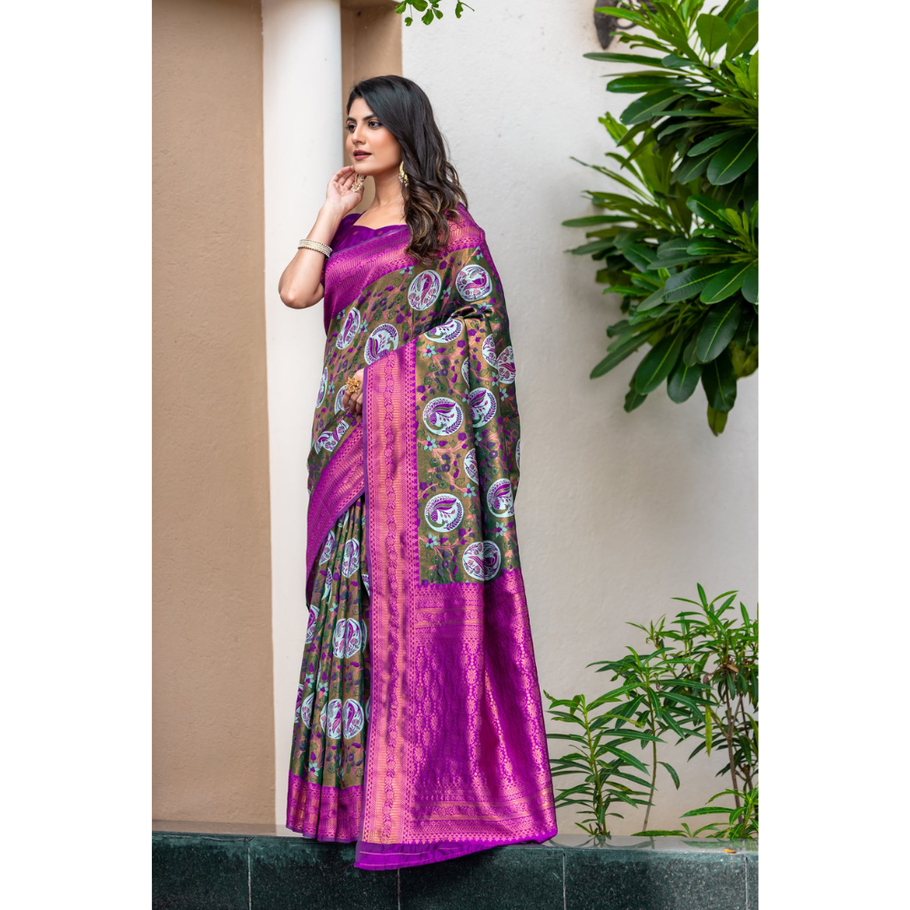 Women's Kanjivaram Silk Banarasi Zari Design Saree With Blouse Piece (Pack of 1)