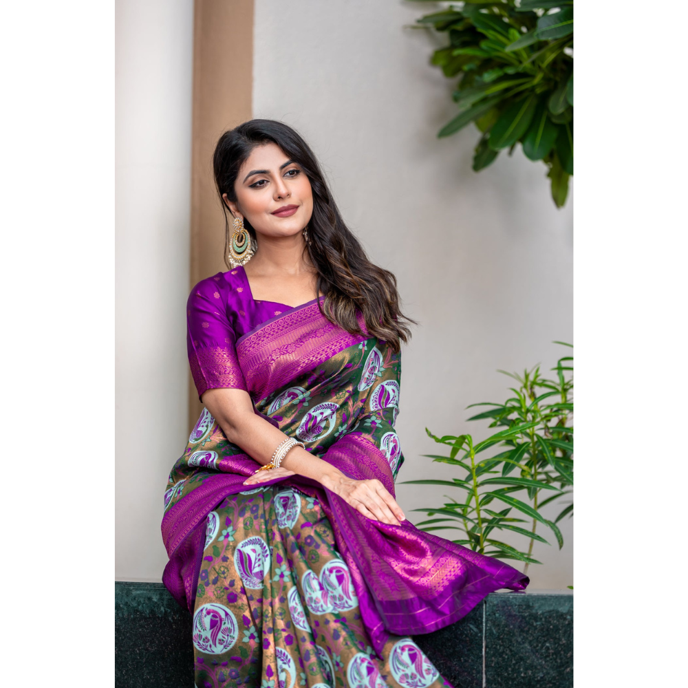 Women's Kanjivaram Silk Banarasi Zari Design Saree With Blouse Piece (Pack of 1)