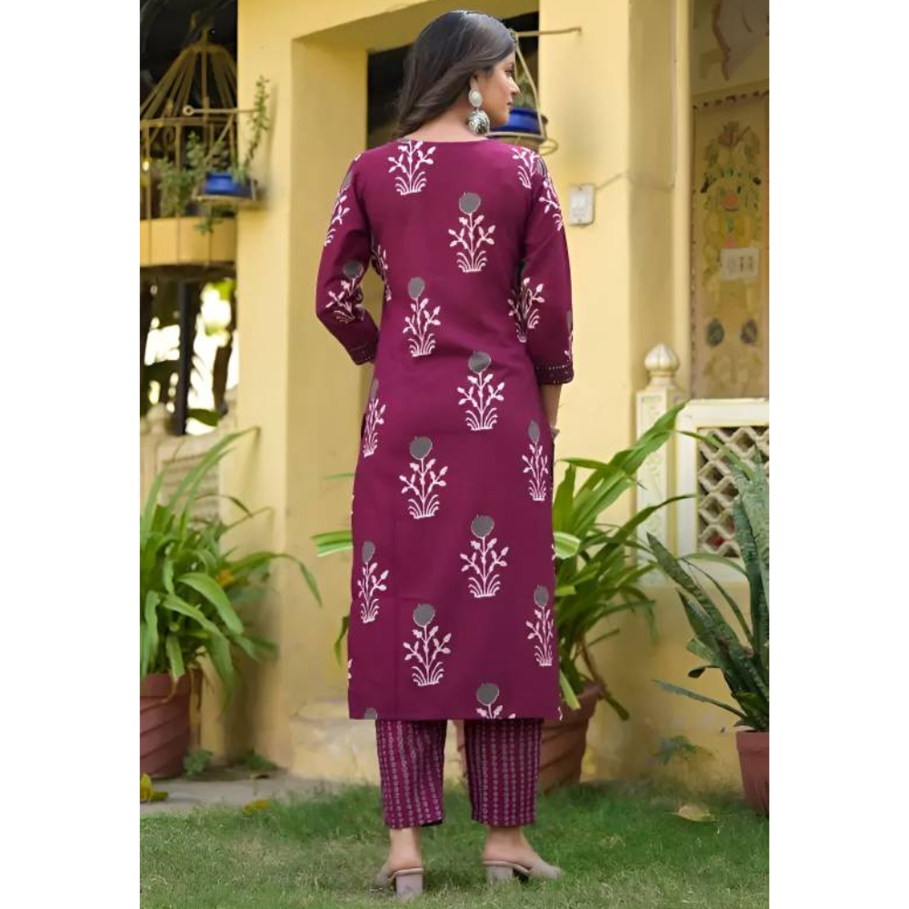 Women's Cotton Blend Printed Straight Kurta with Dupatta Set (Pack of 1)