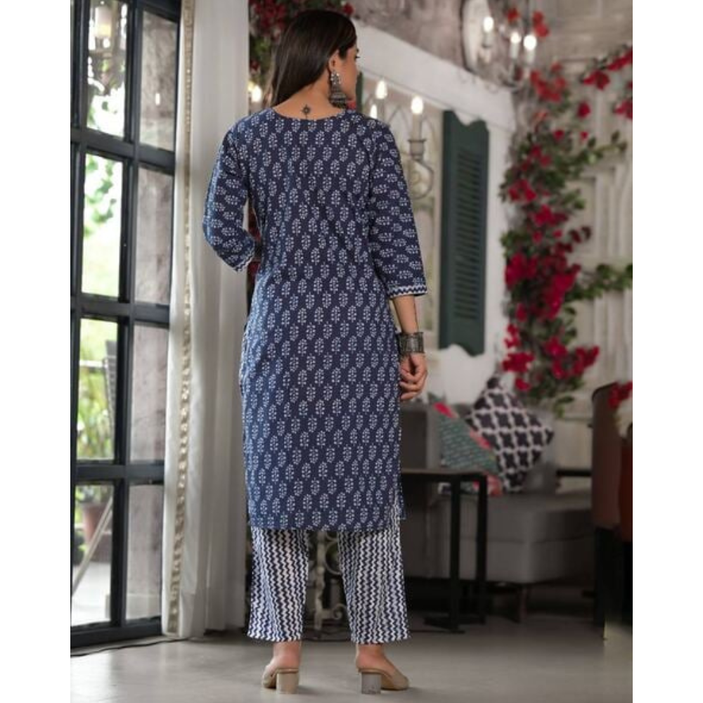 Women's Cotton Blend Printed Straight Kurta - Pant with Dupatta Set (Pack of 1)