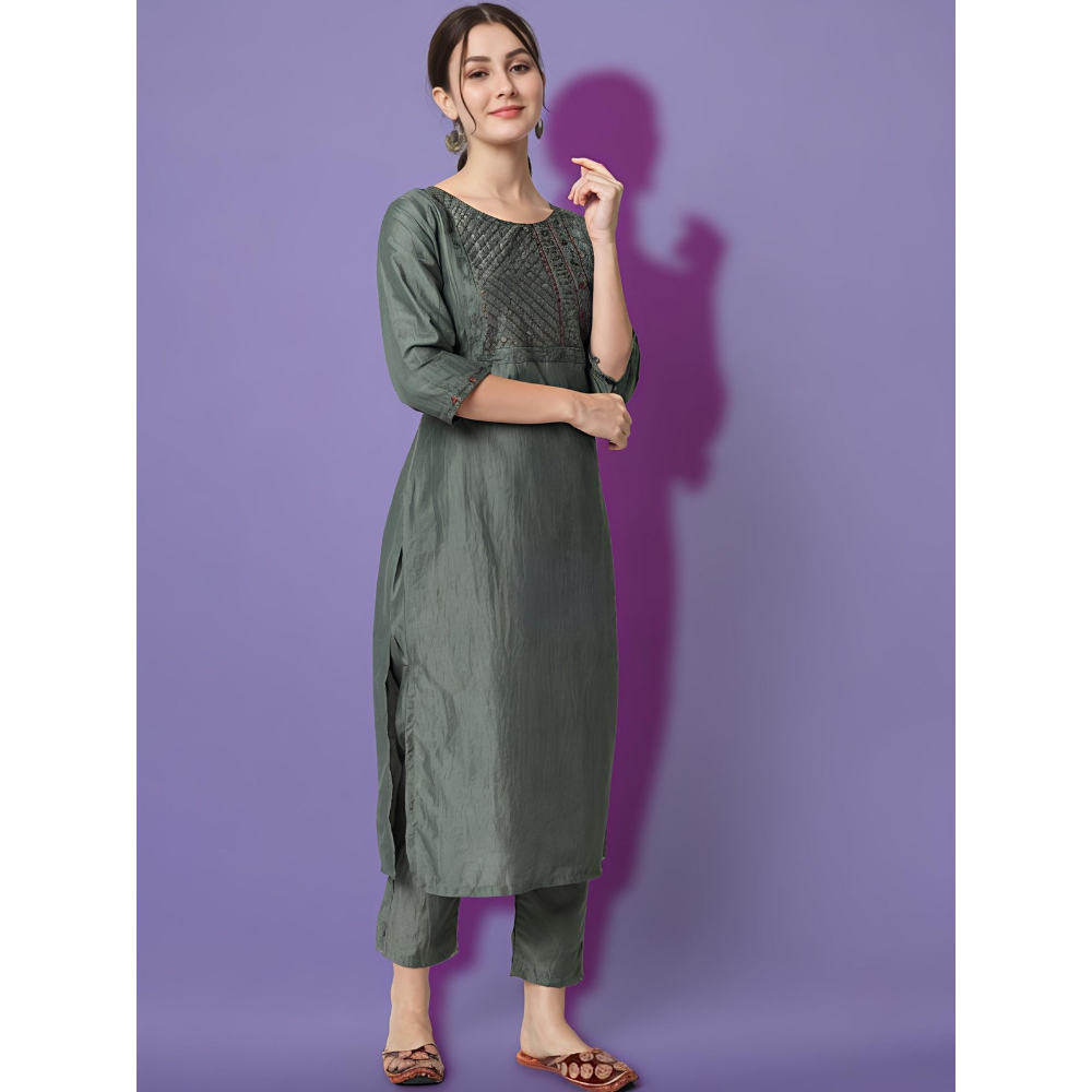 Women's Silk Blend Kurta & Trousers Pant with Viscose Print Dupatta (Pack of 1)