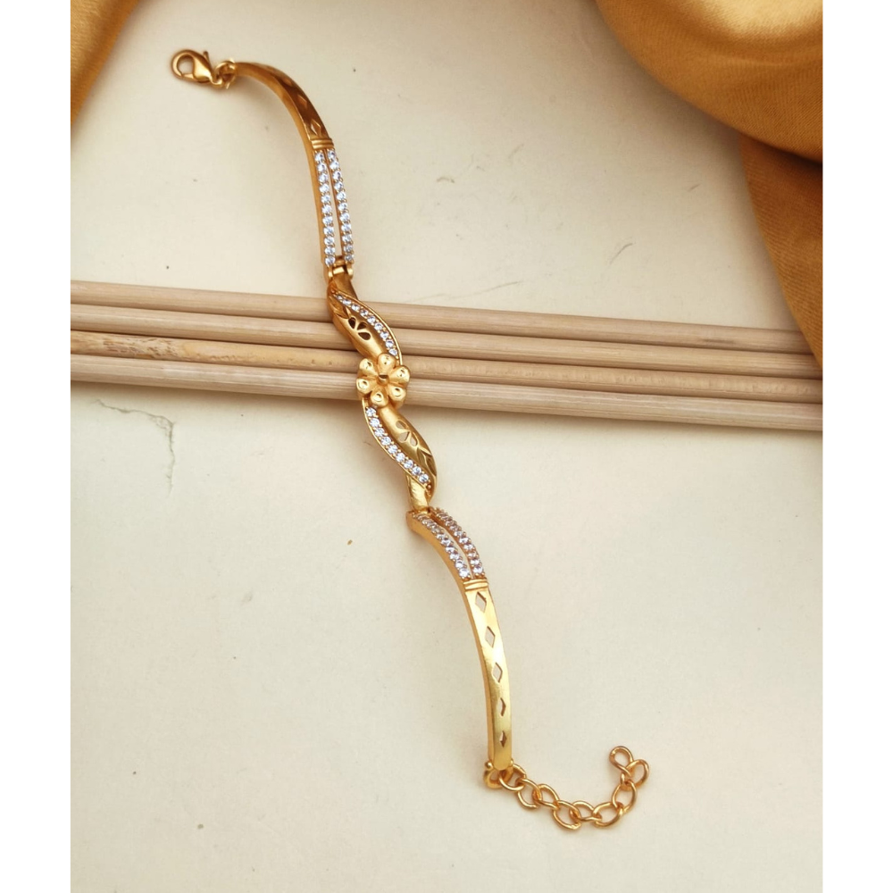 Floral Gold-Toned Crystal Bracelet for Women (Pack of 1)