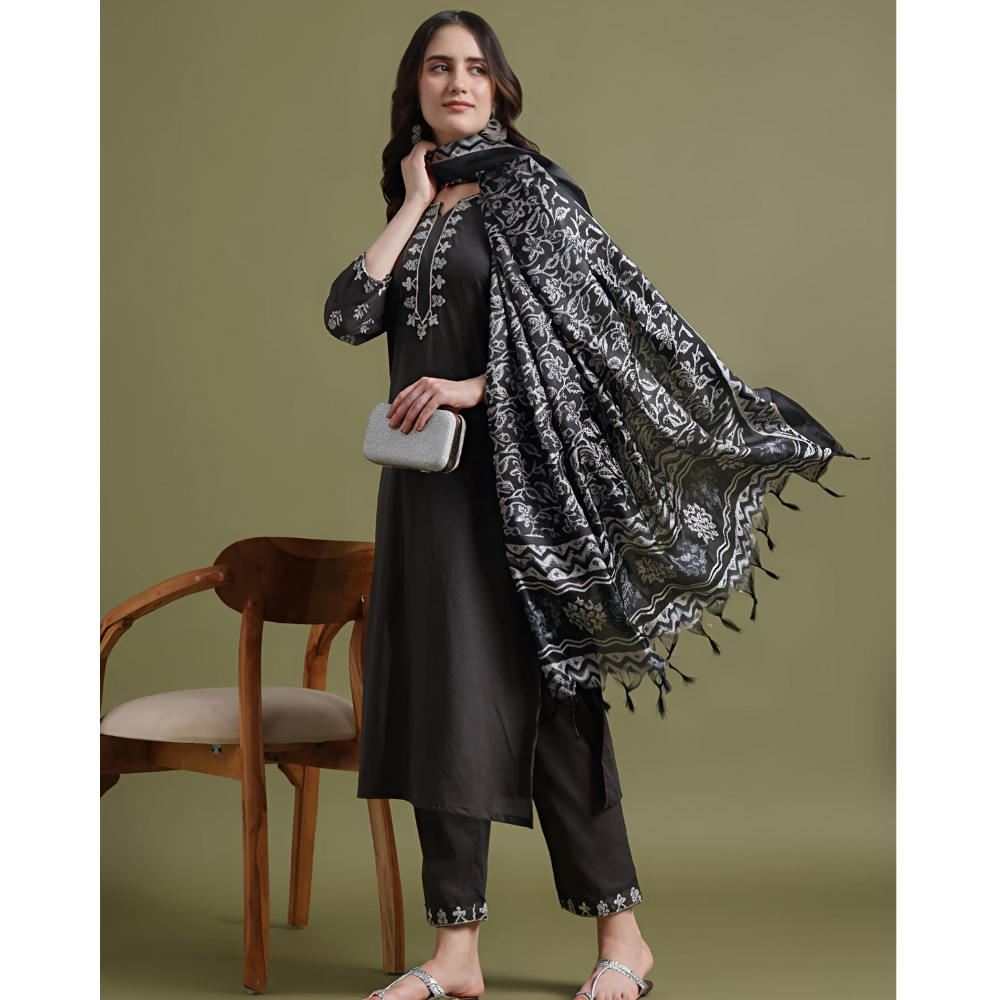 Women's Embroidered Vertigen Anarkali Kurta with Dupatta (Pack of 1)