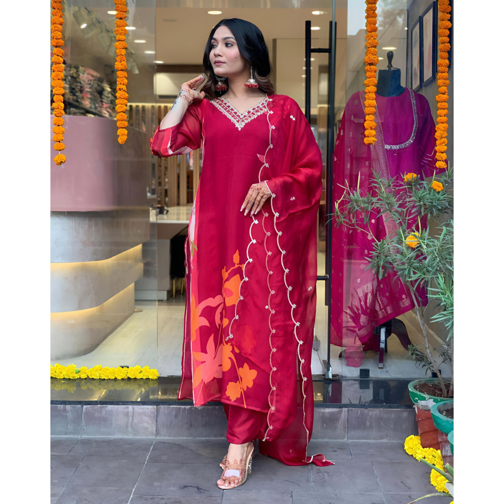 Women's Cotton Blend Straight Printed Kurta with Pant & Dupatta (Pack of 1)