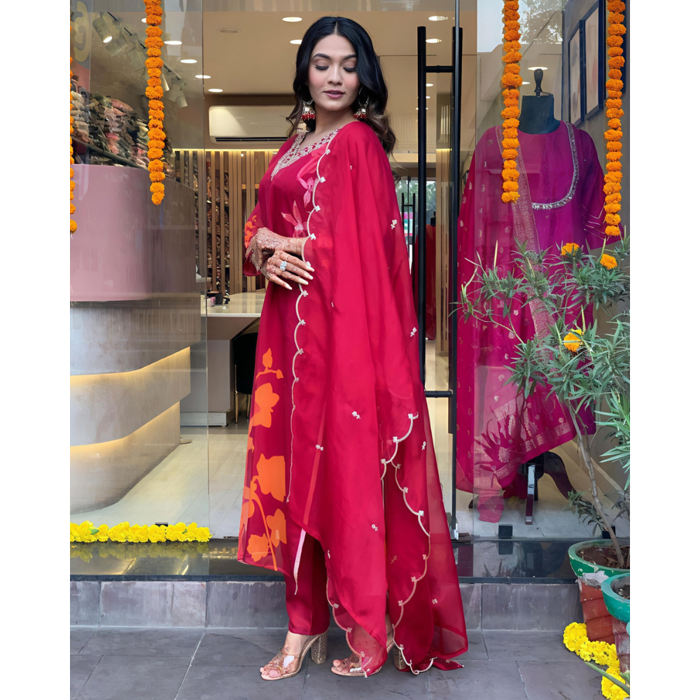 Women's Cotton Blend Straight Printed Kurta with Pant & Dupatta (Pack of 1)